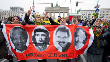 Berlin, 16. November 2013: Demonstration fu&#776;r die Aufhebung...