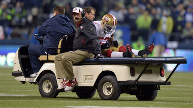 So sehen keine Sieger aus: Der 49er NaVorro Bowman verl&auml;&sz...