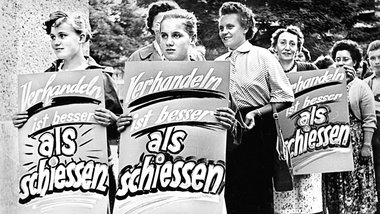 Friedensdemonstration in D&amp;uuml;sseldorf 1953