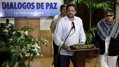 Iván Márquez, Verhandlungsführer der Guerilla... Iván Márquez, Verhandlungsführer der Guerilla...