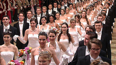 Vom Sich-bedienen-Lassen: &raquo;Der Wiener Opernball&nbsp;&ndas...