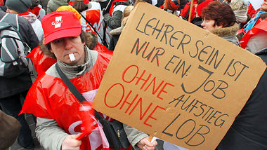 Verbeamtete Lehrer dürfen nicht streiken – doch l&aum... Verbeamtete Lehrer dürfen nicht streiken – doch l&aum...