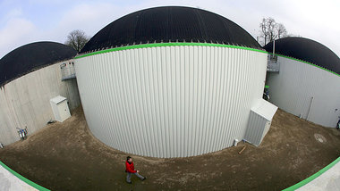 Im Kommen: Stromerzeugung in Biogasanlagen &ndash; viele kleiner...