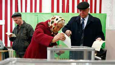 Abstimmung zum Krim-Referendum am Sonntag in Simferopol