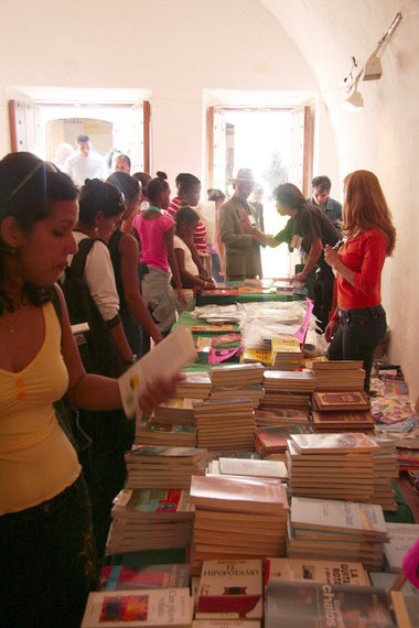 Anziehungspunkt »Feria Internacional del libro« – in diesem Jahr... Anziehungspunkt »Feria Internacional del libro« – in diesem Jahr...