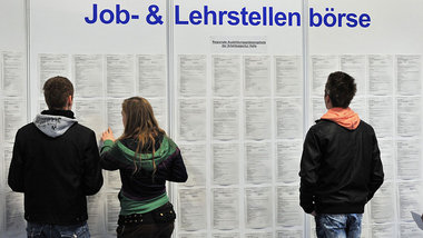 Bundesregierung will Minderj&auml;hrige vom Mindestlohn ausschli...