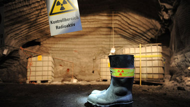 Einer von zahllosen atomaren »Hotspots« in der BRD: ... Einer von zahllosen atomaren »Hotspots« in der BRD: ...