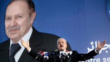 Wahlkampf für den Abwesenden: Kampagnenleiter Abdelmalek Se... Wahlkampf für den Abwesenden: Kampagnenleiter Abdelmalek Se...