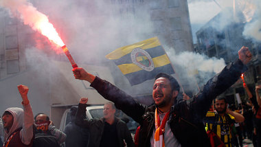 Istanbul united: »Entweder wir alle oder keiner« Istanbul united: »Entweder wir alle oder keiner«