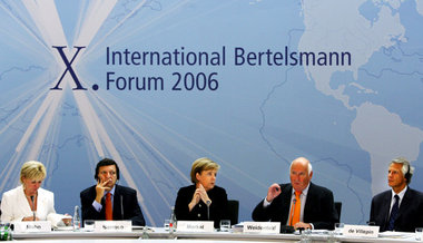 Holen sich gelegentlich Politiker ins Haus – Bertelsmann-Besitze...