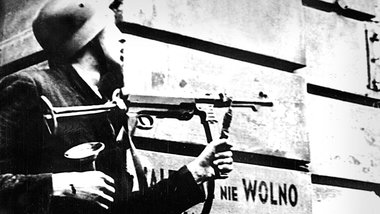 &raquo;Lebt wie menschen&nbsp;/ verge&szlig;t uns &hellip;&laquo...