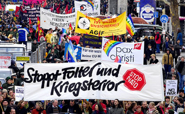 Auf der Straße: 7000 protestierten am Samstag in München gegen d...