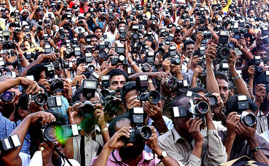 Gestern analog, heute digital – der Fotomarkt hat sich in den ve... Gestern analog, heute digital – der Fotomarkt hat sich in den ve...