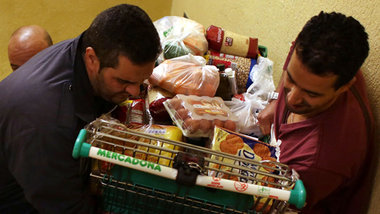 Sammlung von Nahrungsspenden in Tetuán Sammlung von Nahrungsspenden in Tetuán