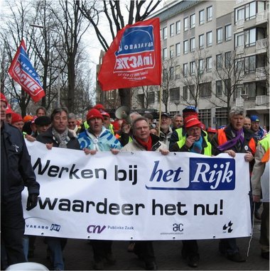 Protestdemo von Angehörigen des öffentlichen Dienstes
