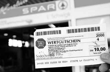Gutscheine statt Bargeld – Teil der täglichen Diskriminierung vo...