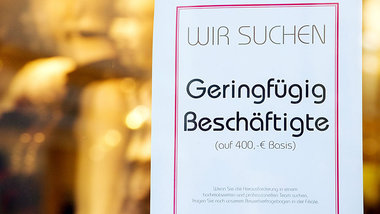 Teilzeit, Minijobs, Leiharbeit, Befristung: Mehr als jedes viert... Teilzeit, Minijobs, Leiharbeit, Befristung: Mehr als jedes viert...