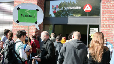 Nicht alleine lassen: Neben Zusammen e.V. aus Frankfurt am Main ... Nicht alleine lassen: Neben Zusammen e.V. aus Frankfurt am Main ...