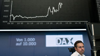 Aufschwung per Notenpresse: Am 5. Juni überstieg der deutsc... Aufschwung per Notenpresse: Am 5. Juni überstieg der deutsc...