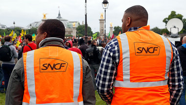 Eisenbahner in Frankreich streikten, damit Privatisierungsbestre...