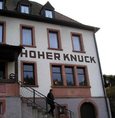 »Es ist stad und kühl. Außer uns keine Gäste«