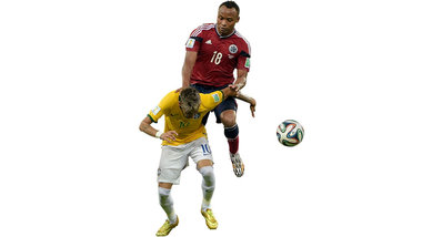 Hier bricht ein Lendenwirbel: Neymar und Juan Zuniga (87. Minute... Hier bricht ein Lendenwirbel: Neymar und Juan Zuniga (87. Minute...