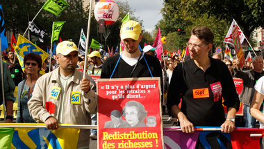 Sarkozy und Bettencourt am Pranger: Protestaktion gegen Rentenre...