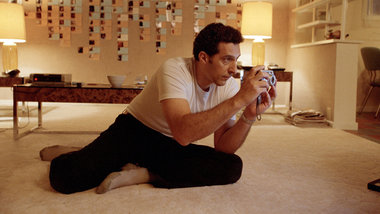 Harry (John Turturro) ist besessen davon, einen Mord aufzukl&aum... Harry (John Turturro) ist besessen davon, einen Mord aufzukl&aum...