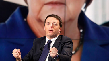 Big aunt is watching you? Der italienische Regierungschef Renzi ... Big aunt is watching you? Der italienische Regierungschef Renzi ...