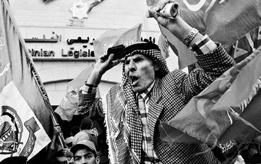 Jubel in Ramallah über den Hamas-Wahlsieg