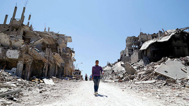 Einwohner des Stadtteils Al-Khalidijeh von Homs kehren am 14. Ma...
