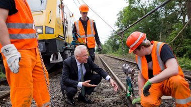 Schadensbeseitigung nach Gewittersturm &raquo;Ela&laquo; in Nord...