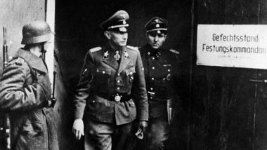 &raquo;Henker von Warschau&laquo;: Heinz Reinefarth (Mitte) war ...