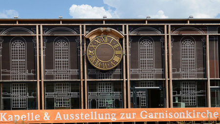 Wer will in Potsdam schon wissen, wie spät es ist? (30.7.20... Wer will in Potsdam schon wissen, wie spät es ist? (30.7.20...