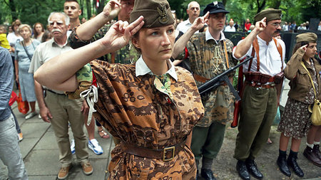 Polnische &amp;raquo;Rekonstruktoren&amp;laquo; in Uniformen der...