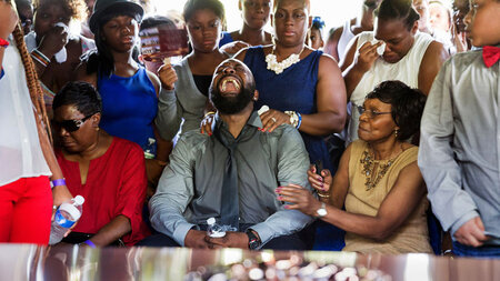 Michael Brown sr. bei der Trauerfeier in St. Lois, Missouri, am ...