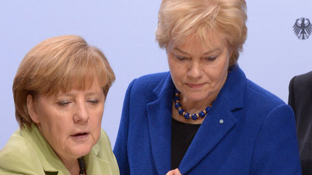 Deutschlandhaus: Kanzlerin Merkel, BdV-Chefin Steinbach und das ...