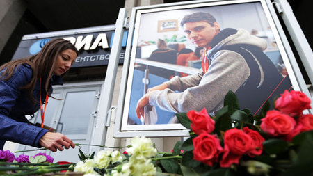 Trauer um den von ukrainischen Militärs getöteten Reporter Andre...