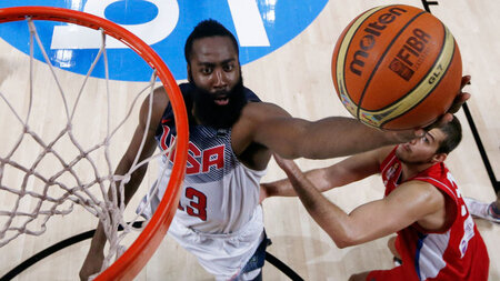 Mit der sympathischen Aura eines Taliban: James Harden im Finale... Mit der sympathischen Aura eines Taliban: James Harden im Finale...