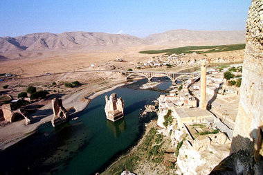 Die Stadt Hasankeyf wird vom Ilisu-Staudamm bedroht