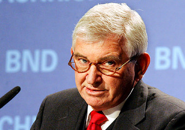 BND-Chef Ernst Uhrlau eröffnet im Oktober 2006 ein Geheimdiensts...