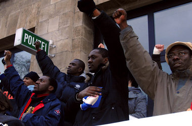 Gedenkdemonstration für Oury Jalloh in Dessau am 7. Januar 2007 Gedenkdemonstration für Oury Jalloh in Dessau am 7. Januar 2007