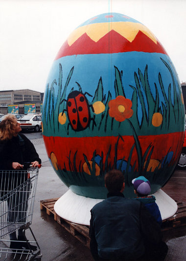 Frohe Ostern wünscht die Käfiglobby