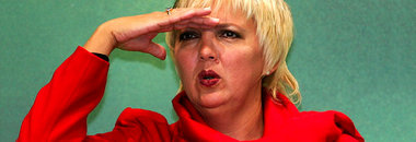 Claudia Roth ist nicht im Trend. Nach dem ARD-Deutschlandtrend f... Claudia Roth ist nicht im Trend. Nach dem ARD-Deutschlandtrend f...