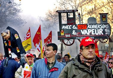 Eisenbahnerdemo in Paris, November 2004: Anders als die deutsche...