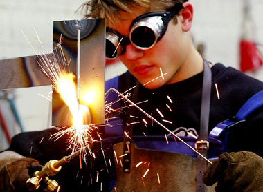 Qualifizierte Ausbildung sind in vielen Branchen nicht nur im Be... Qualifizierte Ausbildung sind in vielen Branchen nicht nur im Be...