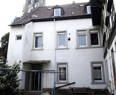 In diesem Wohnhaus unweit des Speyerer Doms wurde am Sonntag die... In diesem Wohnhaus unweit des Speyerer Doms wurde am Sonntag die...