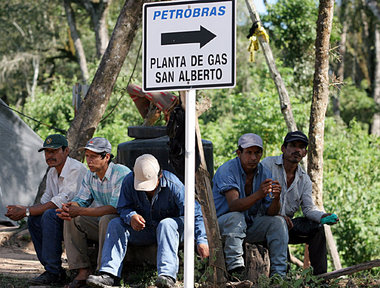 Verschnaufpause für Proteste: Demonstranten am Freitag vor dem E...