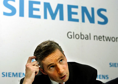 Vom »Hoffnungsträger« zum »Problemfall«: Siemens-Chef Klaus Klei...