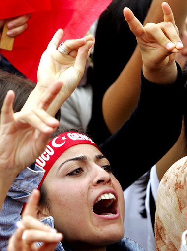 Tal der Wölfe: Nationalistin in Ankara
